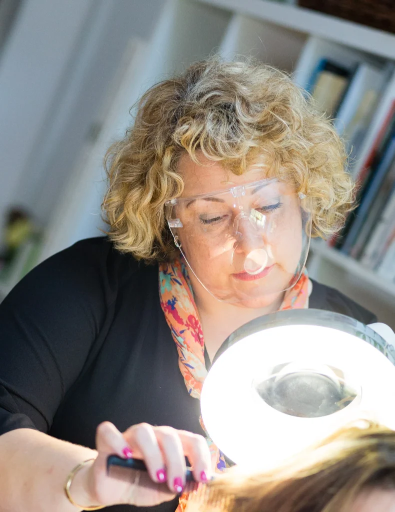 Eye-Brow-Loss-Trichologist